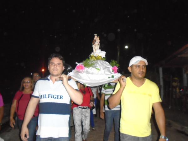 Fieis participam de festa solene de Nossa Senhora do Carmo em Floriano