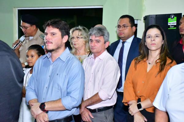 C&acirc;mara Municipal de Floriano homenageia 3&ordm;BPM com entrega de Mo&ccedil;&atilde;o de Aplauso.(Imagem:CMF)