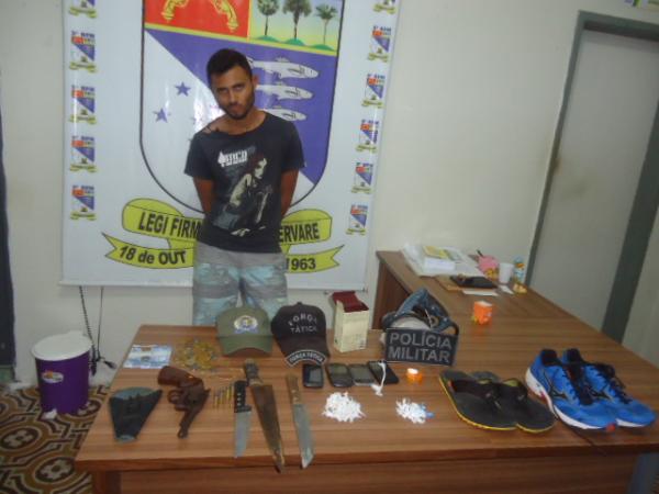 Homem é preso por tráfico de drogas em Floriano.(Imagem:FlorianoNews)