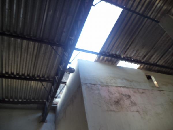 Prefeitura de Floriano recupera teto do Mercado Público Central