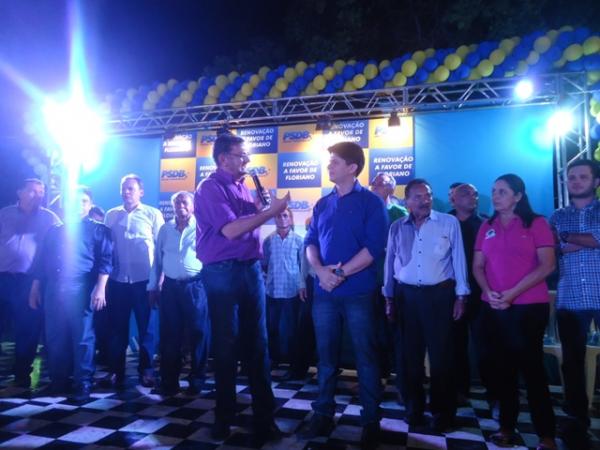 En&eacute;as Maia realiza grande encontro pol&iacute;tico do PSDB em Floriano.(Imagem:FlorianoNews)