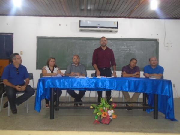 Abertas as matrículas da rede municipal de Floriano, nas escolas da zona rural
