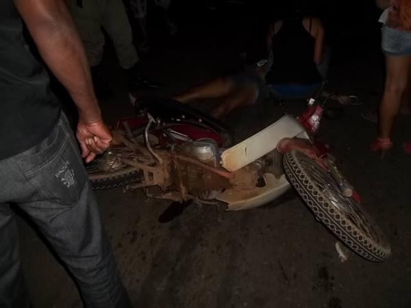 Acidente de moto deixa uma mulher morta e outra ferida em Oeiras.(Imagem:Portalintegração)