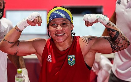 Beatriz Ferreira é ouro no Campeonato Mundial militar de boxe