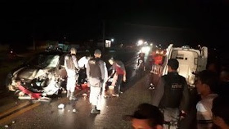 Bandidos tentam despistar polícia e se envolvem em acidente na BR-316