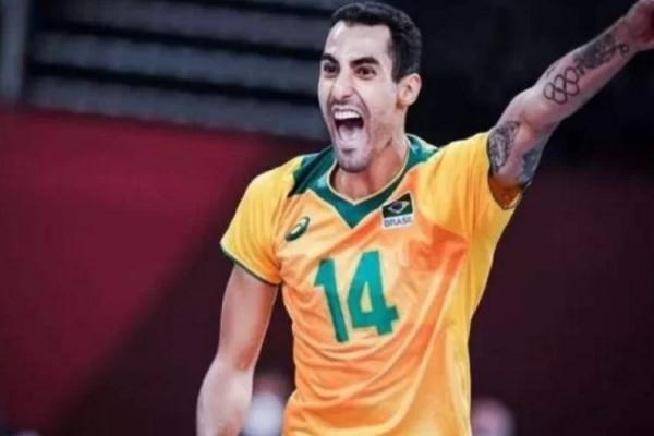 Em um vídeo feito em casa, o atleta explicou que a decisão partiu da necessidade de cuidar de sua saúde mental e ficar mais próximo da família e amigos.