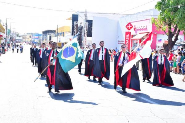 Desfile C&iacute;vico marca as comemora&ccedil;&otilde;es pela Independ&ecirc;ncia do Brasil em Floriano.(Imagem:Secom)