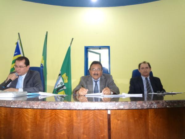 C&acirc;mara de Floriano aprovou em segundo turno Projeto de Lei do Poder Executivo.(Imagem:FlorianoNews)