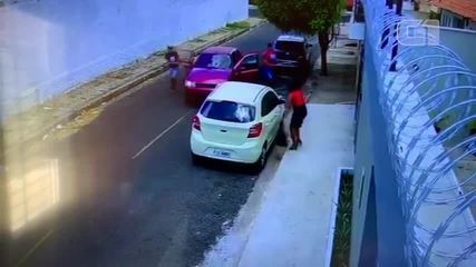 Mulher é assaltada e tem carro roubado na Zona Leste de Teresina