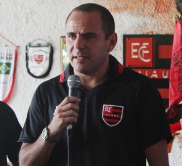 Flamengo-PI anuncia Denis Borges para temporada 2014