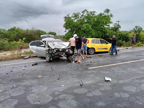  Acidente na BR-343 em Buriti dos Lopes, Norte do Piau&iacute;.(Imagem:Divulga&ccedil;&atilde;o )