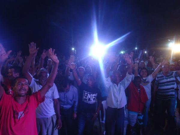 En&eacute;as Maia realiza grande encontro pol&iacute;tico do PSDB em Floriano.(Imagem:FlorianoNews)