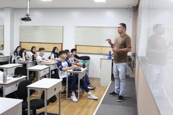 Professor Fl&aacute;vio Coelho(Imagem:Divulga&ccedil;&atilde;o)