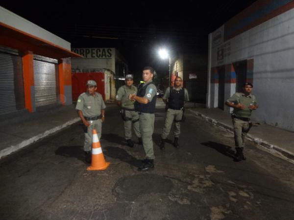 Polícia Militar realiza blitz educativa em Floriano