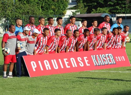 Altos e 4 de Julho empatam na estreia do Piauiense 2019