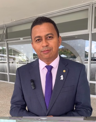 Dr. Francisco celebra sancionamento de Lei que garante ressarcimento de custos a Agentes de Saúde