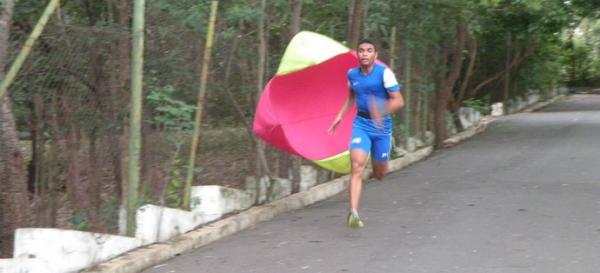 Jefferson segue pegando pesado nos treinamentos visando as pr&oacute;ximas competi&ccedil;&otilde;es.(Imagem:Arquivopessoal/facebook)
