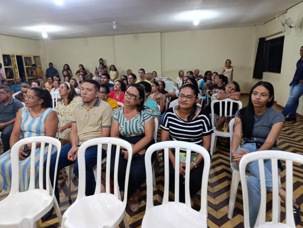 Par&oacute;quia Nossa Senhora das Gra&ccedil;as celebra 20 anos de Ordena&ccedil;&atilde;o Sacerdotal do Frei Erivelton.(Imagem:FlorianoNews)