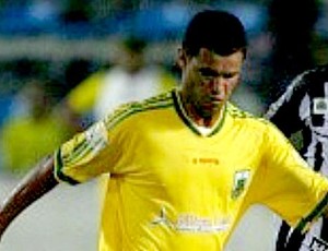 Parnahyba fecha com dois reforços e sonda Fabiano, destaque do Piauí
