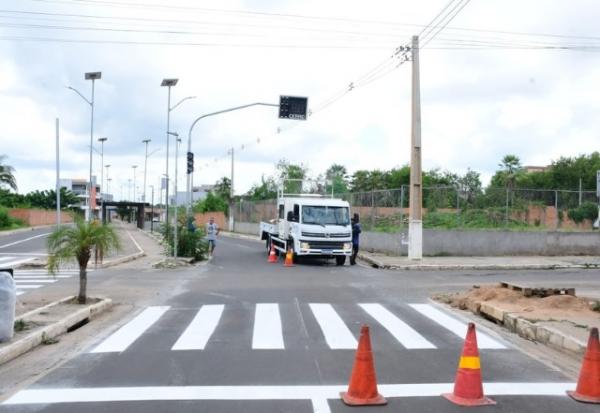 Prefeitura implanta novo semáforo em cruzamento movimentado de Floriano.(Imagem:Reprodução/Instagram)