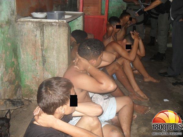 Tiroteio termina com 2 presos e 4 menores apreendidos