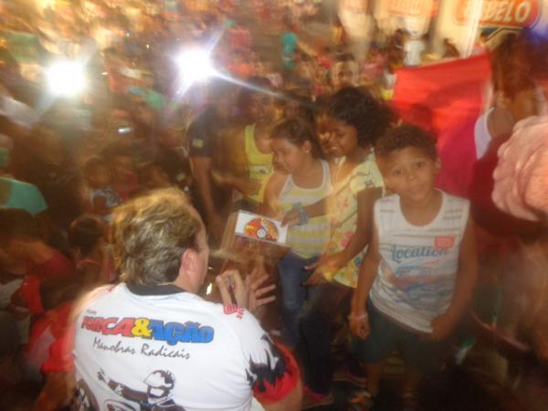Cajueiro Motos promoveu Show de manobras com a Equipe For&ccedil;a e Ac&atilde;o em Floriano.(Imagem:FlorianoNews)