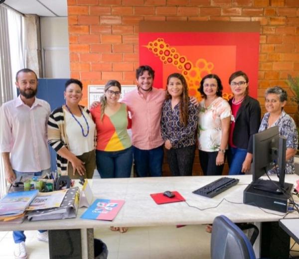 Vereador Carlos Eduardo e a equipe de Cidadania da Popula&ccedil;&atilde;o LGBTQIAPN+(Imagem:Reprodu&ccedil;&atilde;o)