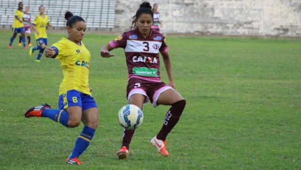 Tiradentes-PI segurou empate at&eacute; o 1&ordm; tempo, mas Ferrovi&aacute;ria-SP voltou melhor no 2&ordm;.(Imagem:Emanuele Madeira)