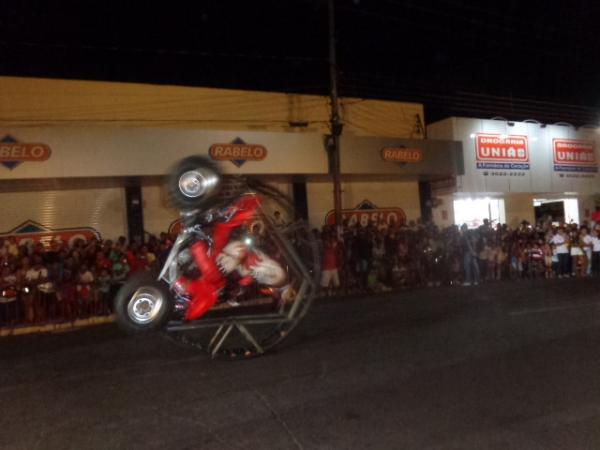 Cajueiro Motos promoveu Show de manobras com a Equipe For&ccedil;a e Ac&atilde;o em Floriano.(Imagem:FlorianoNews)