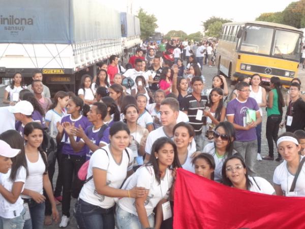 PJ realizou 1&ordm; Encontro de Integra&ccedil;&atilde;o e Caminhada pela Paz em Floriano.(Imagem:FlorianoNews)