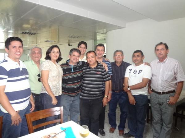 Encontro dos partidos de oposição foi produtivo, diz Gustavo Neiva