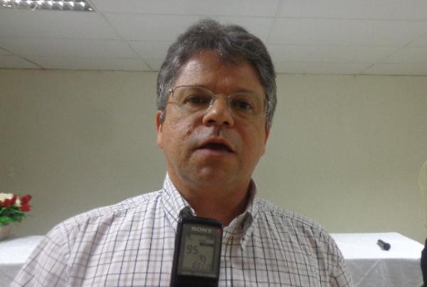  Gustavo Neiva &eacute; apontado como deputado mais atuante em Floriano.(Imagem:FlorianoNews)