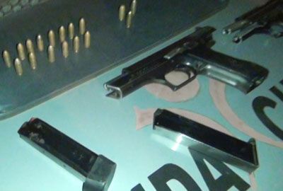 Ronda Cidadão prende homem com armas de uso restrito do Exército Israelense