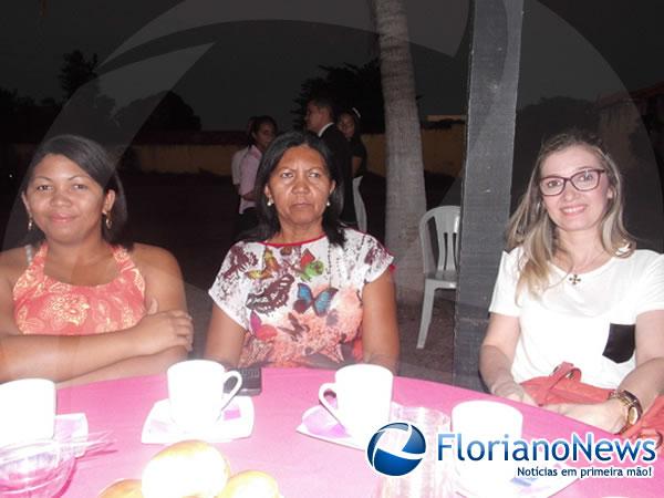 Mulheres participam de Ch&aacute; Entre Amigas em Floriano.(Imagem:FlorianoNews)
