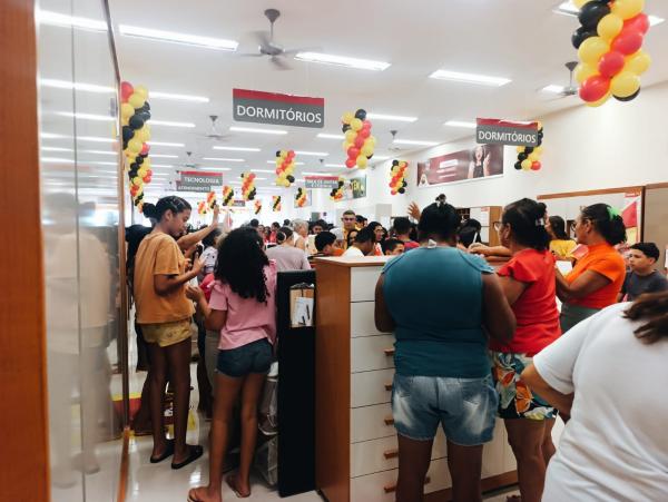 Armazém Paraíba reinaugura loja ampliada e modernizada em Francisco Ayres(Imagem:FlorianoNews)