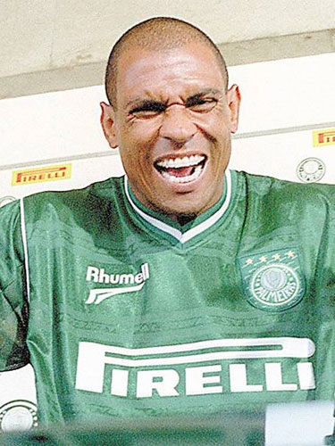 Ex-jogador Donizete Pantera participará de jogo comemorativo no Estádio Tiberão, em Floriano
