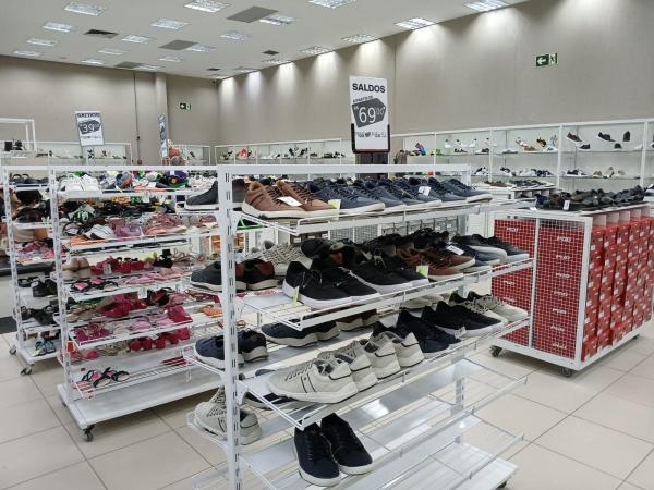 Armazém Paraíba de Floriano aposta em novidades e ofertas para o Carnaval e volta às aulas(Imagem:FlorianoNews)