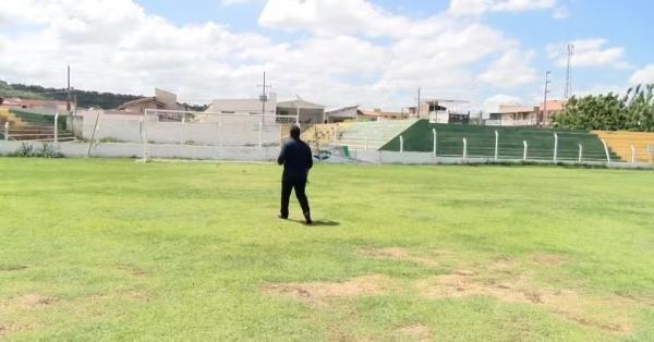 FFP realiza inspe&ccedil;&atilde;o no est&aacute;dio Helv&iacute;dio Nunes, em Picos.(Imagem:TV Picos)