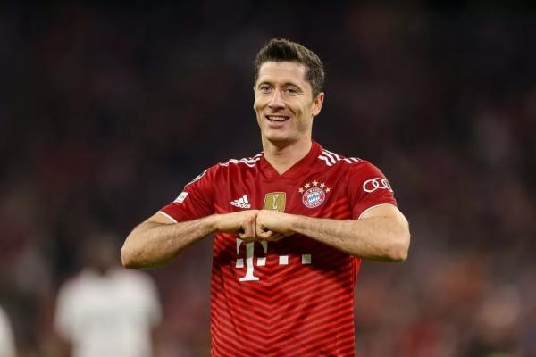 Presidente do Barcelona diz que Lewandowski