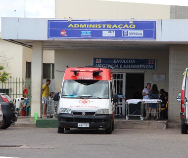 Morre no HUT garoto de 4 anos que foi espancado por menor