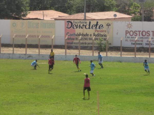 Realizada a abertura da 1ª Copa Regional de Integração de Futebol em Floriano.(Imagem:FlorianoNews)