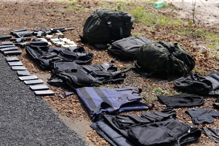 Sobe para 8 número de mortos em confronto com policiais após roubo a bancos