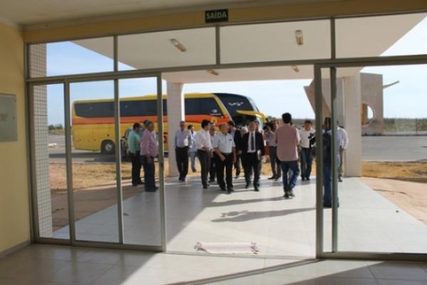 Comissão da Câmara Federal e MDIC visita ZPE