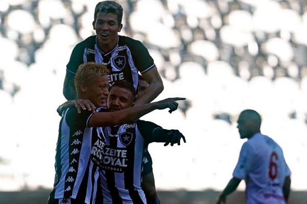 Honda marca em estreia, mas Botafogo fica só no empate contra o Bangu