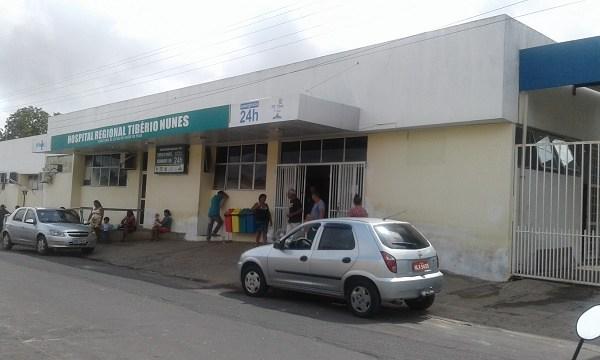 Vídeo flagra pacientes no chão e revela superlotação no hospital de Floriano