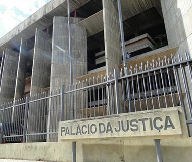 Novo pedido de vista adia julgamento de concurso no TJ