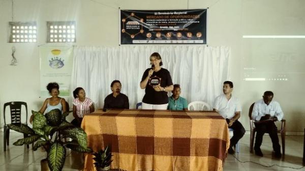 Floriano sedia III Seminário Regional Mercado de Oportunidades.(Imagem:FlorianoNews)