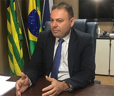 Jeová: "reajuste salarial dos professores será votado até quinta-feira"