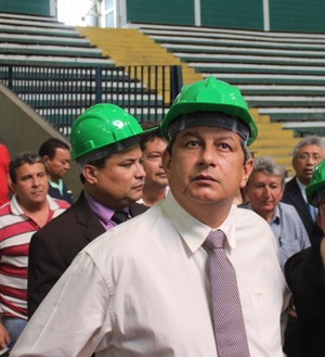 Governador visita obras do Verdão e crava: "Vamos entregar até novembro"
