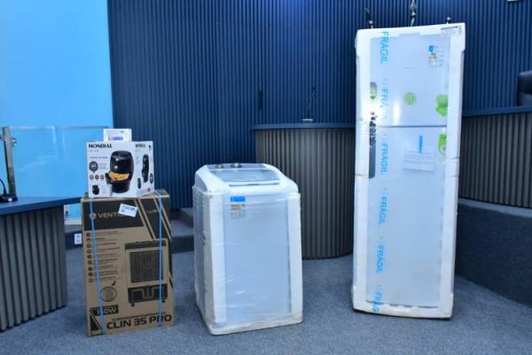 Prefeitura de Floriano sorteia prêmios da campanha